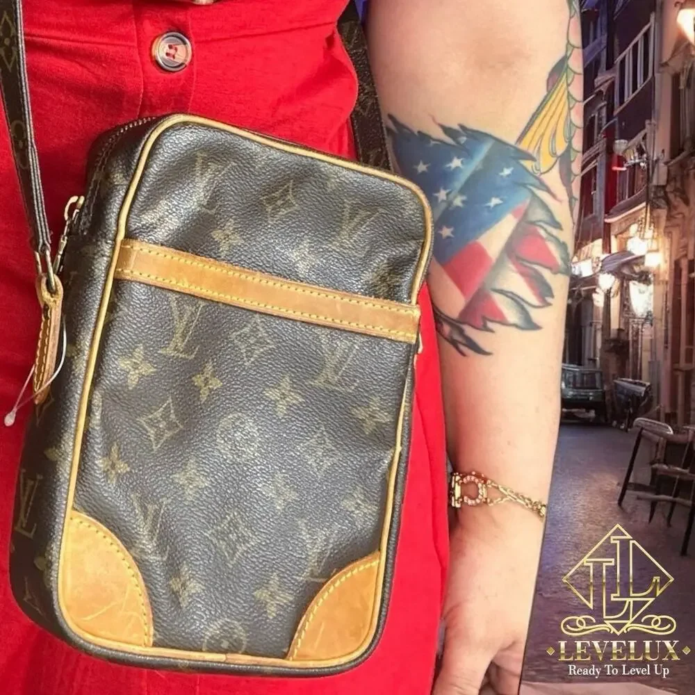 💎✨BEAUTIFUL✨💎Authentic Louis Vuitton Crossbody Bag - Picture 1 of 12
